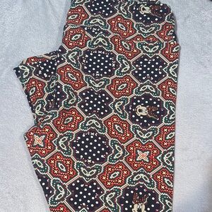 Patterned Leggings with Red and Navy Design